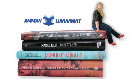 Lukemista riippukeinuun ja laiturinnokkaan