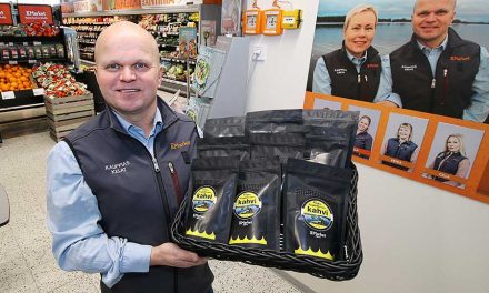 Moderni kyläkauppa ja kohtauspaikka