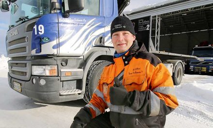 Monipuolisia nosto- ja kuljetuspalveluita