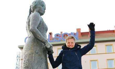 Kolmen lajin taistelija