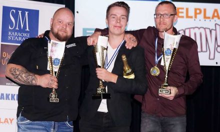 Viihdekoukku saa karaokestarat loistamaan