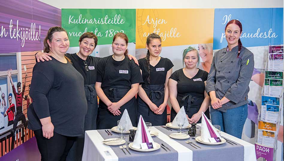 Leivosten juhlaa X-hengessä