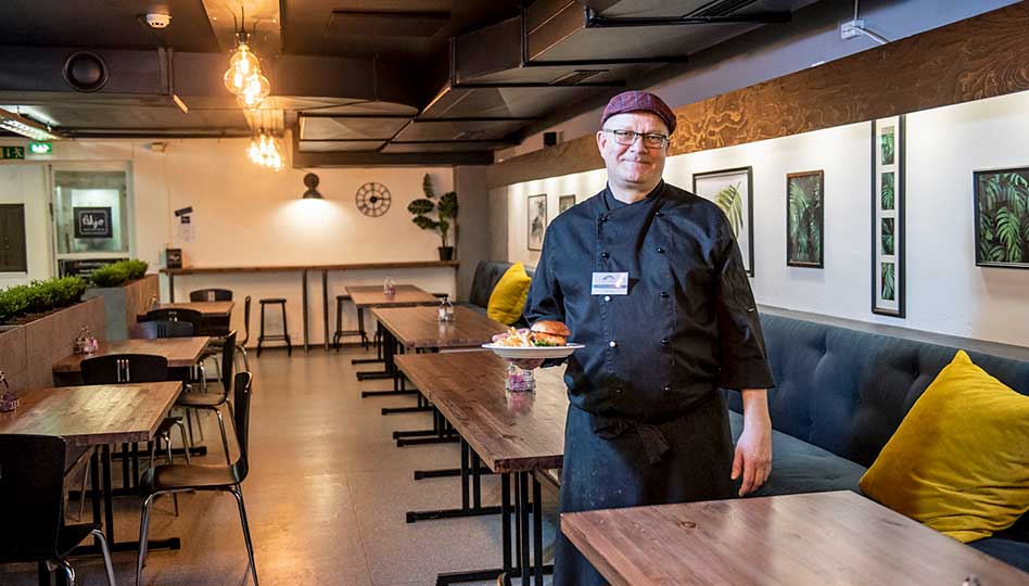 Yhteisiä ravintola-elämyksiä Ahjossa