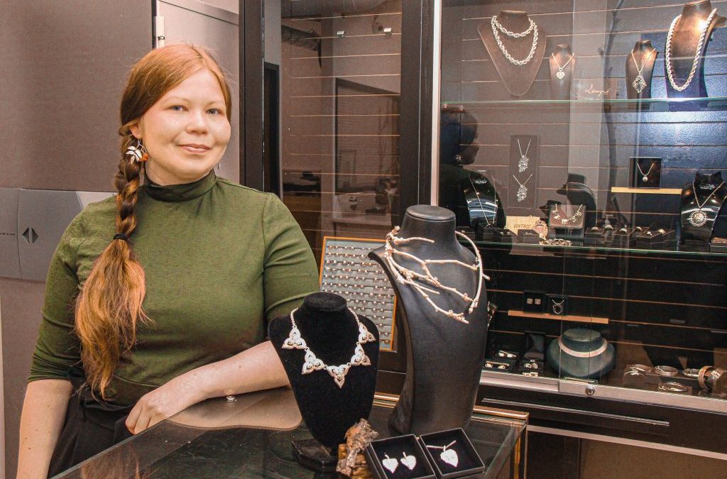 Yksilölliset korut Lampi Designilta