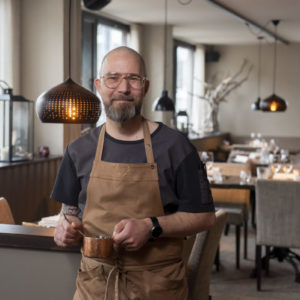 Gallá Kitchen & Bar on vuoden 2023 Kuopiolainen Kalaravintola. Tämä näkyy myös juhlasesongin tarjoiluissa. Tarjolla on pohjoisten vesien kalaa, rautua, siikaa, lohta sekä haukea.